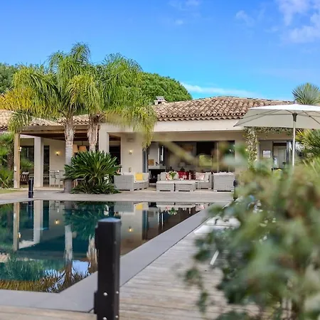 Villa Les Rostratas *
