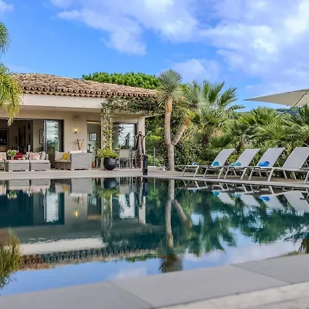 Les Rostratas Villa